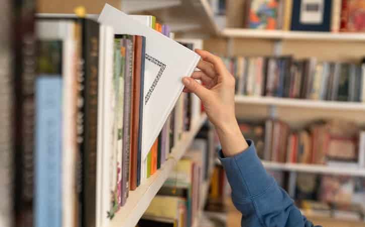 Büchereien im Wetteraukreis: wo du die spannendste Literatur findest!