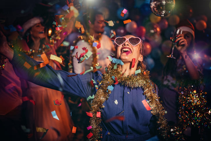 Fasching im Wetteraukreis 2024: Hier wird Karneval gefeiert!